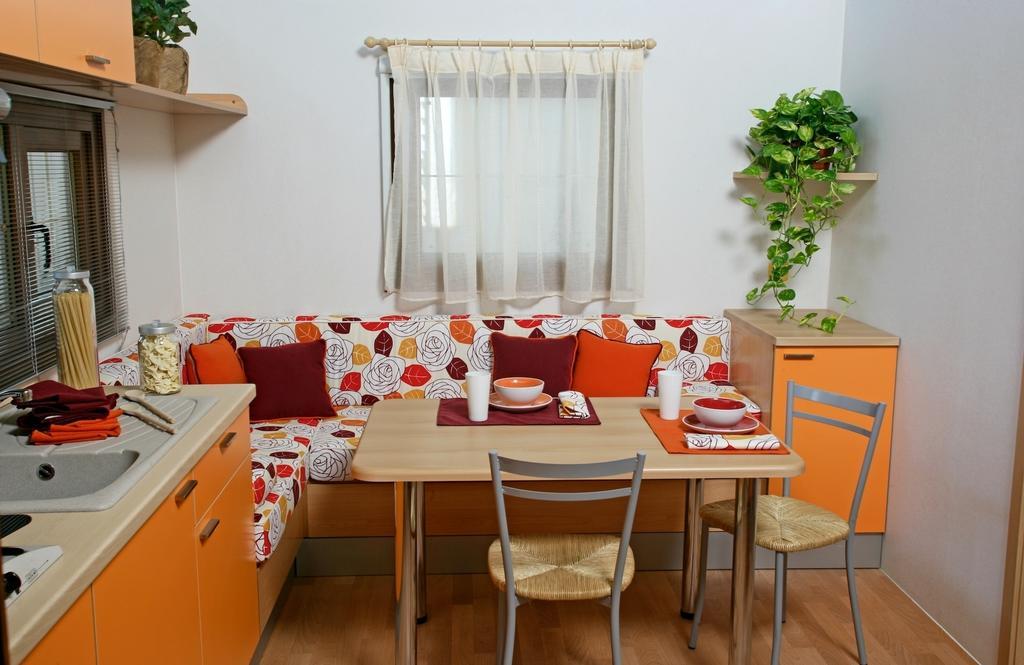 Le Esperidi Camping Ecoresort Marina Di Bibbona Pokoj fotografie